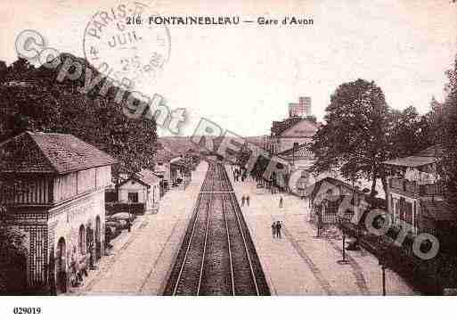 Ville de AVON, carte postale ancienne