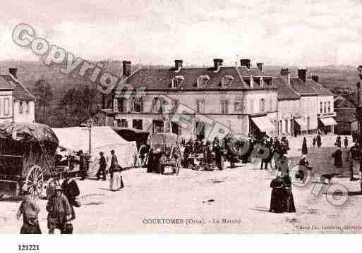 Ville de COURTOMER, carte postale ancienne