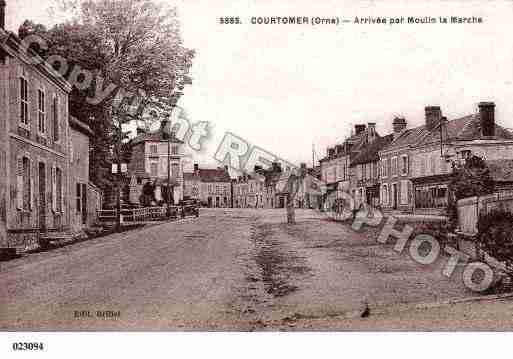 Ville de COURTOMER, carte postale ancienne