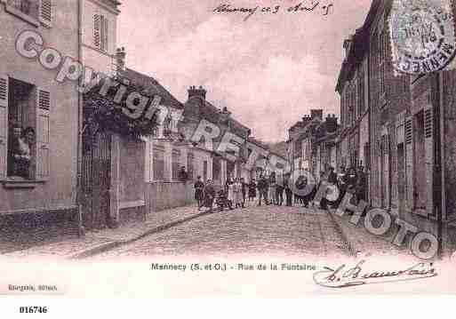 Ville de MENNECY, carte postale ancienne