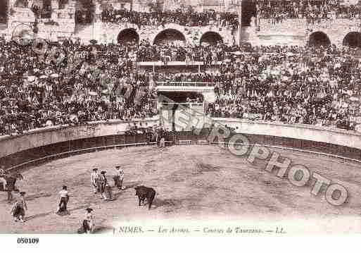 Ville de NIMES, carte postale ancienne