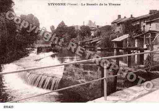 Ville de VIVONNE, carte postale ancienne