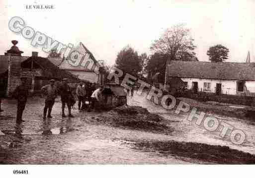 Ville de LONGAVESNES, carte postale ancienne