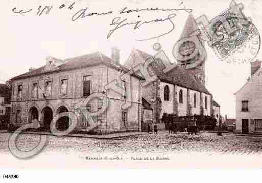 Ville de MENNECY, carte postale ancienne