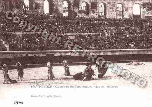 Ville de NIMES, carte postale ancienne