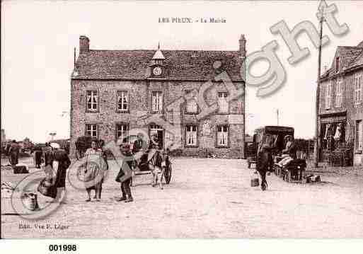 Ville de PIEUX(LES), carte postale ancienne