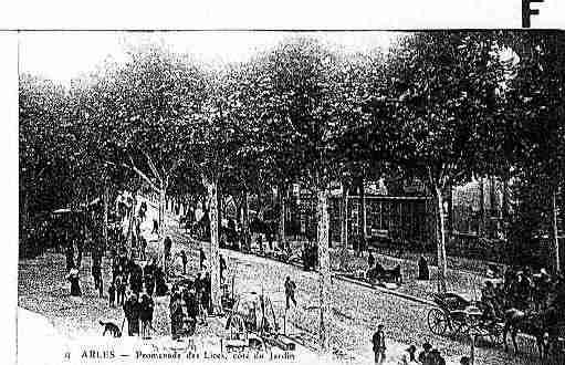 Ville de ARLES Carte postale ancienne
