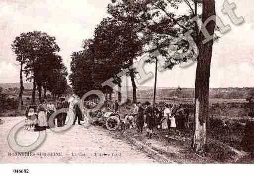 Ville de BONNIERESSURSEINE Carte postale ancienne