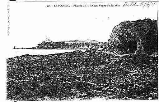 Ville de CLOHARSCARNOET Carte postale ancienne