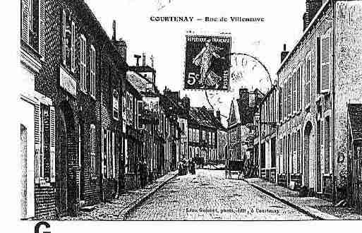 Ville de COURTENAY Carte postale ancienne