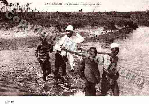 Ville de FOMADAGASCAR Carte postale ancienne Ville de FOMADAGASCAR Carte postale ancienne