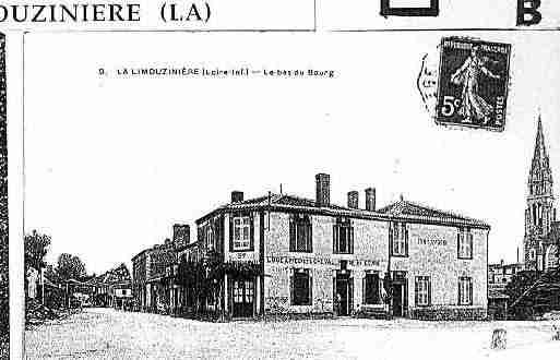 Ville de LIMOUZINIERE(LA) Carte postale ancienne
