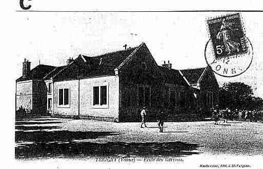 Ville de TREIGNY Carte postale ancienne