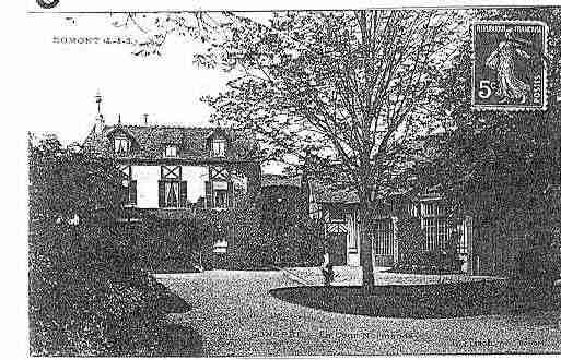 Ville de DOMONT Carte postale ancienne