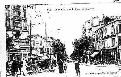Ville de PERREUXSURMARNE(LE) Carte postale ancienne