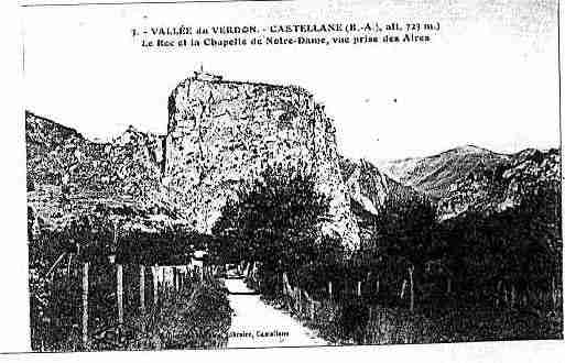 Ville de CASTELLANE Carte postale ancienne