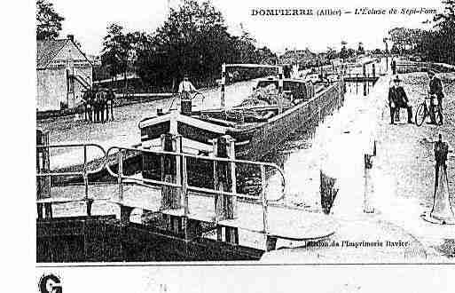 Ville de DOMPIERRESURBESBRE Carte postale ancienne