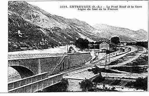 Ville de ENTREVAUX Carte postale ancienne