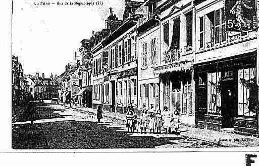 Ville de FERE(LA) Carte postale ancienne