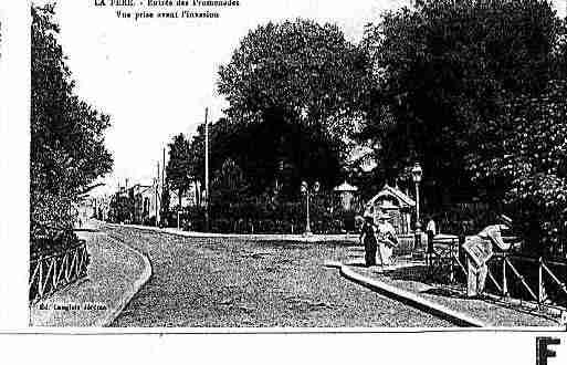 Ville de FERE(LA) Carte postale ancienne