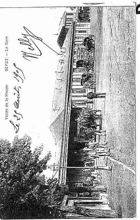 Ville de GIVET Carte postale ancienne