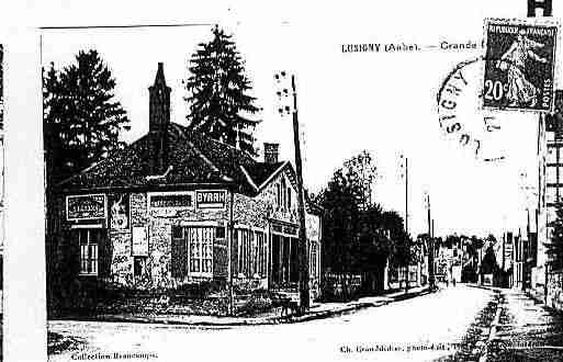 Ville de LUSIGNYSURBARSE Carte postale ancienne