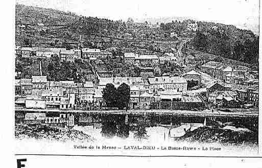 Ville de MONTHERME Carte postale ancienne