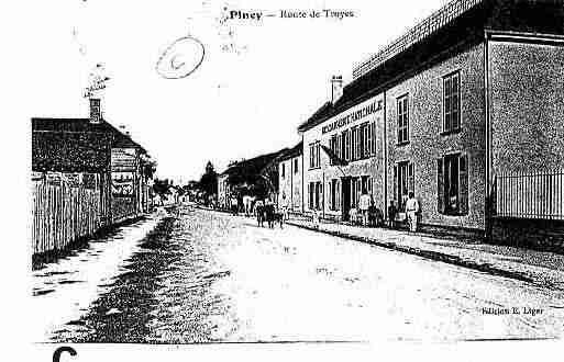 Ville de PINEY Carte postale ancienne