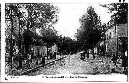 Ville de VARENNESSURALLIER Carte postale ancienne