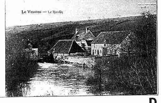 Ville de VEURDRE(LE) Carte postale ancienne