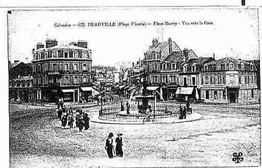 Ville de DEAUVILLE Carte postale ancienne