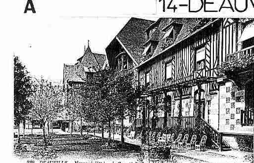 Ville de DEAUVILLE Carte postale ancienne