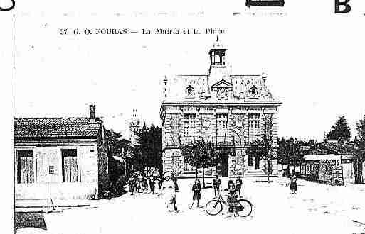 Ville de FOURAS Carte postale ancienne