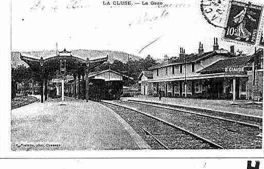 Ville de MONTREALLACLUSE Carte postale ancienne