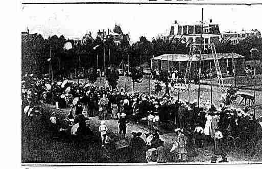 Ville de OUISTREHAM Carte postale ancienne