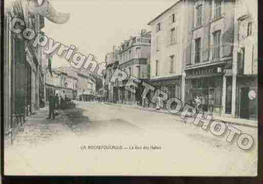 Ville de ROCHEFOUCAULD(LA) Carte postale ancienne