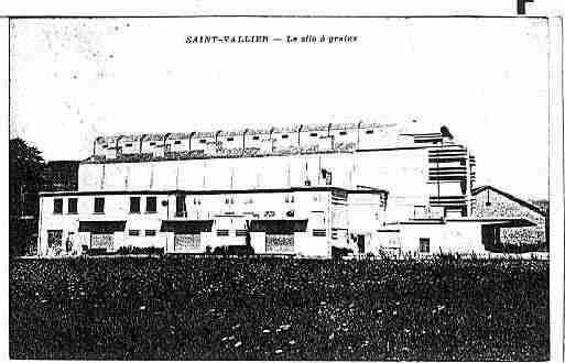 Ville de SAINTVALLIER Carte postale ancienne