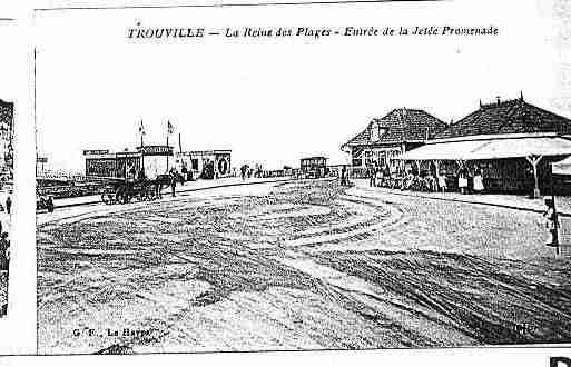 Ville de TROUVILLESURMER Carte postale ancienne