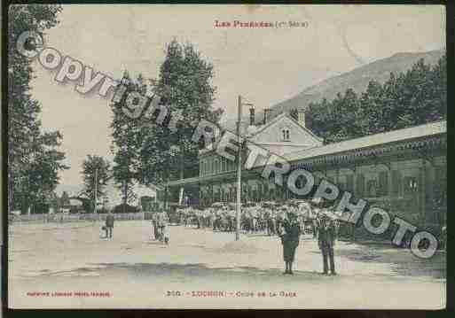 Ville de BAGNERESDELUCHON Carte postale ancienne