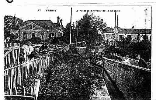 Ville de BERNAY Carte postale ancienne
