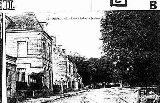 Ville de BOURGUEIL Carte postale ancienne