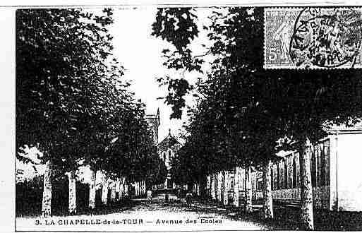 Ville de CHAPELLEDELATOUR(LA) Carte postale ancienne