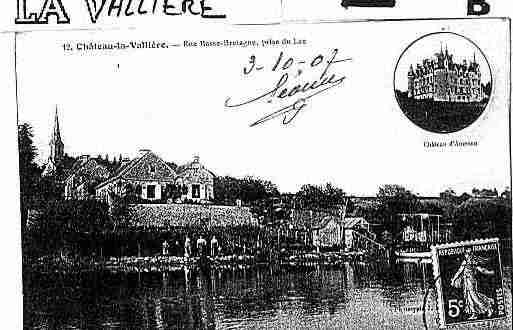 Ville de CHATEAULAVALLIERE Carte postale ancienne