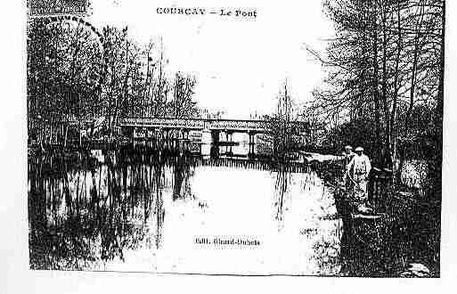 Ville de COURCAY Carte postale ancienne