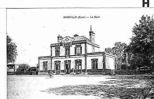 Ville de DAMVILLE Carte postale ancienne