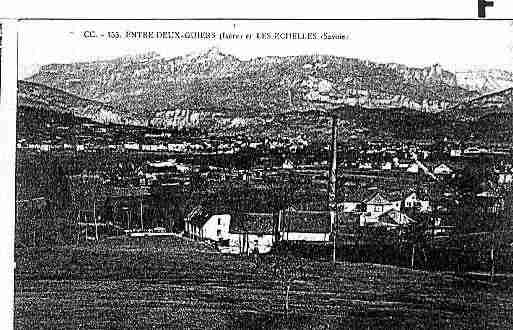 Ville de ENTREDEUXGUIERS Carte postale ancienne