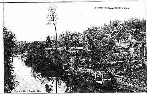 Ville de FERRIERESURRISLE(LA) Carte postale ancienne