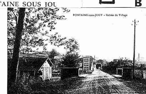 Ville de FONTAINESOUSJOUY Carte postale ancienne