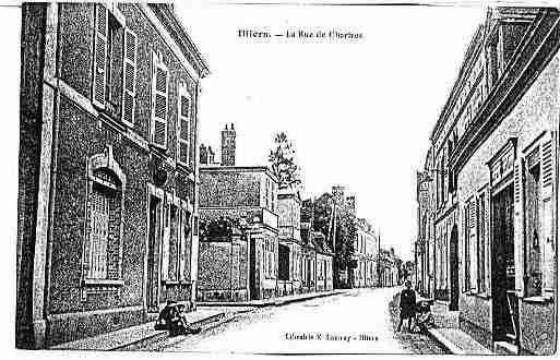 Ville de ILLIERSCOMBRAY Carte postale ancienne