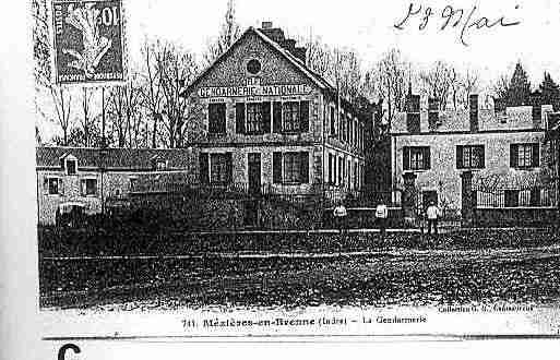 Ville de MEZIERESENBRENNE Carte postale ancienne